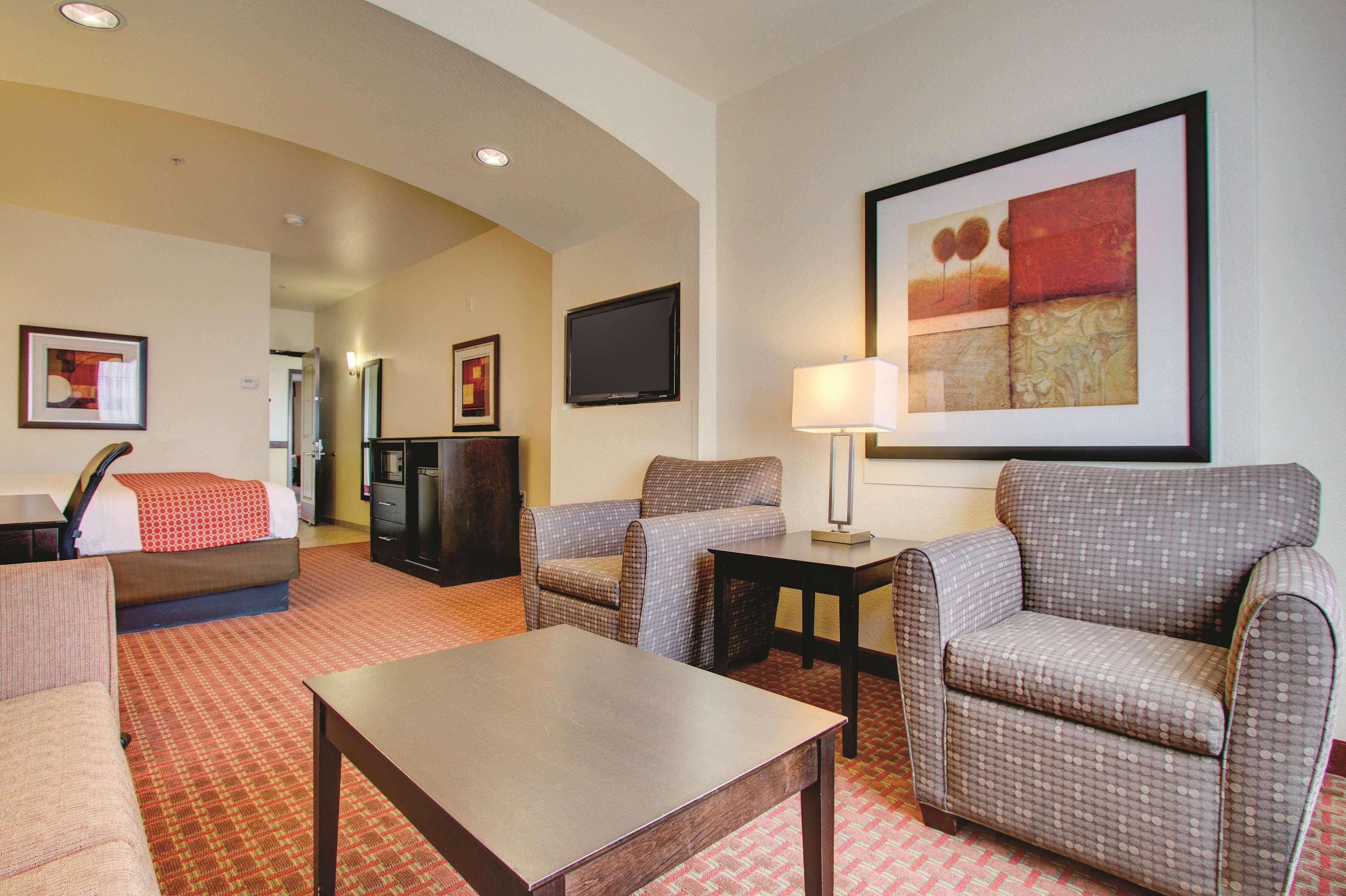 La Quinta By Wyndham Denver Gateway Park Exteriör bild